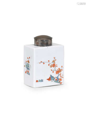 A Meissen rectangular tea canister with silver metal replacement cover, circa 1730-35