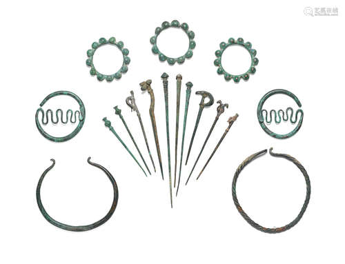 A group of Luristan bronze horse trappings and jewellery  17