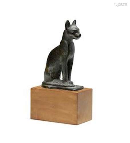 An Egyptian bronze cat,An Egyptian bronze cat