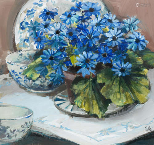 Cineraria 22.5 x 23cm Ethel Walker(British, born 1941)