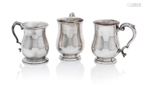 by John Sanderson & Son Ltd, Sheffield 1946  (3) A pair of 20th century silver tankards