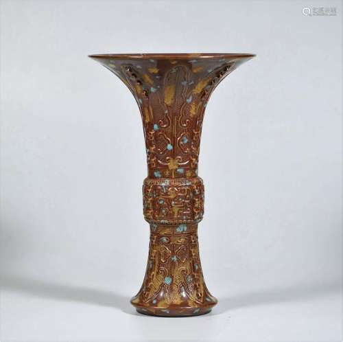 Gold Splash GU Beaker Type Porcelain Vase With Mark