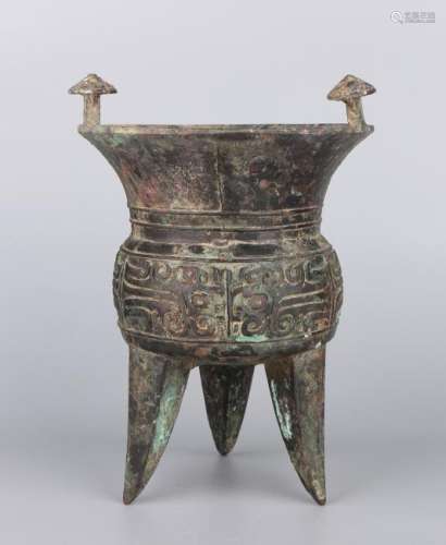 Archaic Bronze Tripod Food Vessel