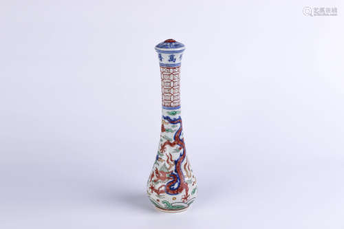 A Chinese Wu-Cai Porcelain Brush Holder