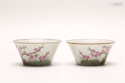 A Pair of Chinese Famille-Rose Porcelain Cups