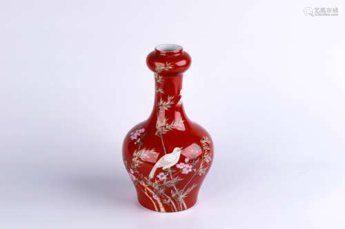 A Chinese Famille-Rose Porcelain Vase