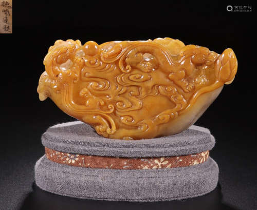 A TIANHUANG STONE BRUSH WASHER WITH DRAGON& CLOUD CARVED