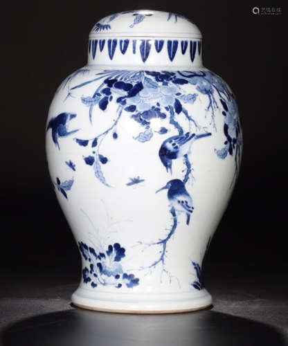 A QIANLONG MARK WHITE GLAZE CENSER WITH RED PATTERN