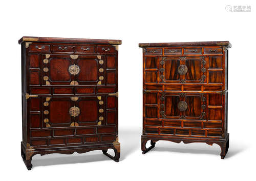 A pair of Korean softwood chests