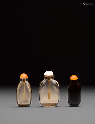 Three crystal snuff bottles   Largest bottle: 18th/19th century