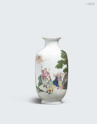 An enameled porcelain figural vase   Qianlong mark, Republic period