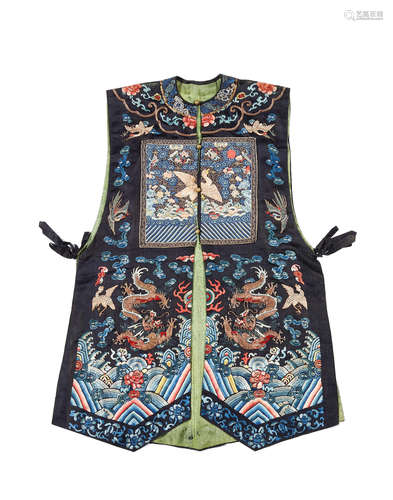 A lady's embroidered silk vest with a pair of rank badges   Late Qing dynsaty