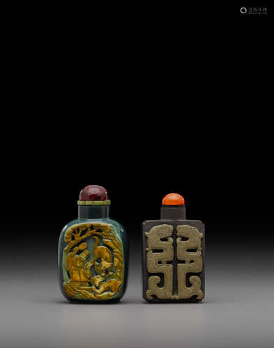 Two carved stone snuff bottles  late 19th/early 20th century