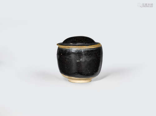 Song/Jin dynasty, 12/13th century A Cizhou-type black glazed bowl and cover