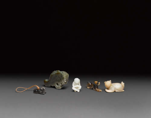 Qing dynasty or earlier A group of five jade animal carvings