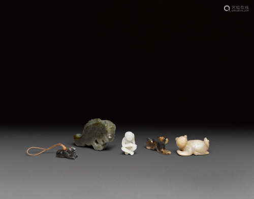 Qing dynasty or earlier A group of five jade animal carvings