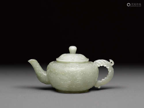 Late Qing dynasty A pale green jade teapot and cover