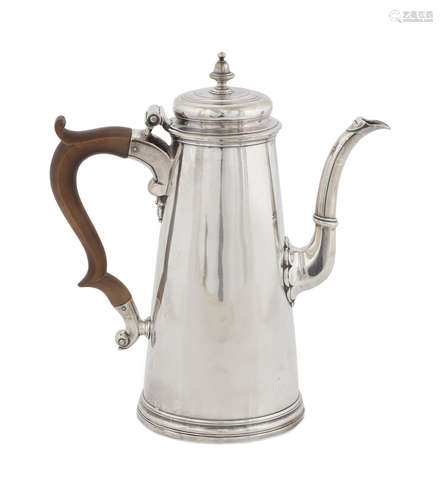 by Thomas Farren, London, 1733  A GEORGE II STERLING SILVER COFFEE POT