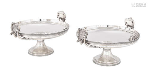 by Tiffany & Co., New York, marked 4475 Makers 3282, circa 1902  A pair of  American sterling silver two-handled tazzas