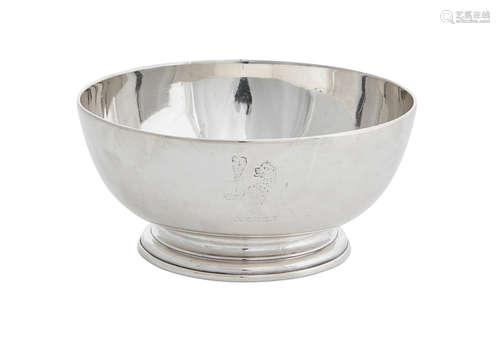 by Paul Callard, London, 1759-1766  An English sterling silver bowl