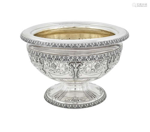 by Dominick & Haff, New York, 20th century  An American sterling silver centerpiece bowl