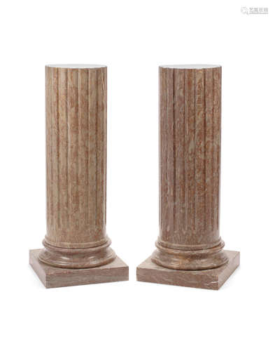 20th century A Pair of Neoclassical Style Marble Pedestal