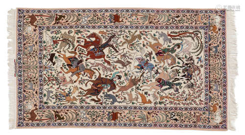 A ISFAHAN CARPET