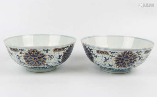 A Pair of Chinese Blue and White Porcelain Bowls