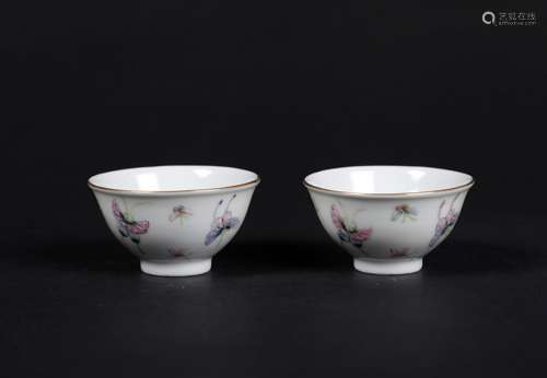 A Pair of Chinese Famille-Rose Porcelain Cups