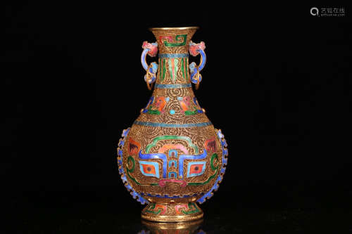 A GILT SILVER DOUBLE DRAGON FLORAL DESIGN VASE WITH ENAMELING
