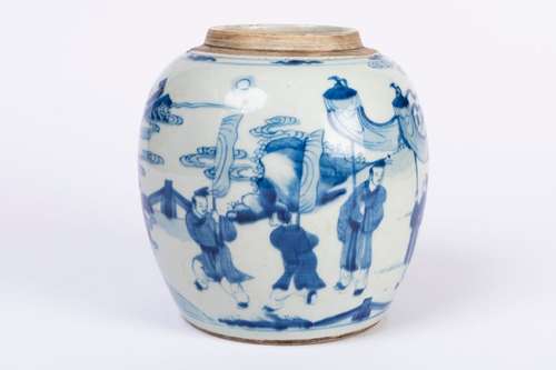 CHINE. POT à gingembre en porcelaine à décor bleu …