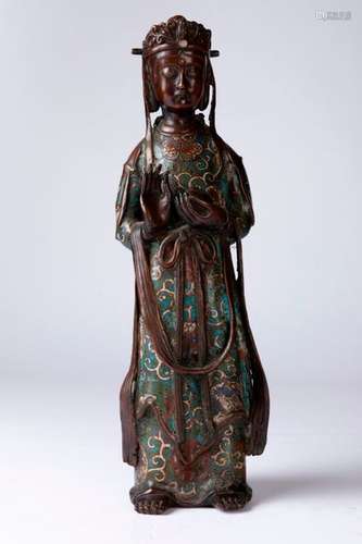 CHINE. SUJET en bronze patiné à décor polychrome e…