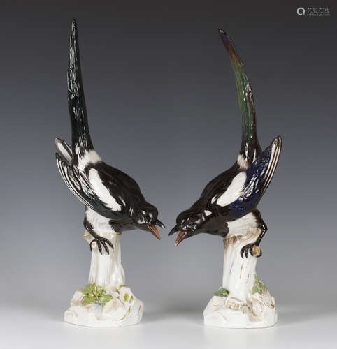 A large pair of Meissen porcelain magpies, late 19th/early 20th century, each modelled after