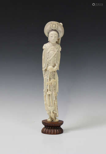 A Japanese carved and stained ivory figure of a female warrior, early 20th century, modelled