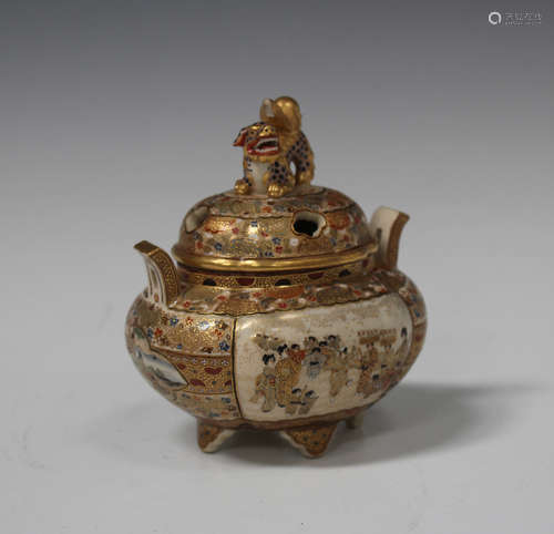 A Japanese Satsuma earthenware koro and cover with dog of Fo finial, Meiji period, of quatrelobed