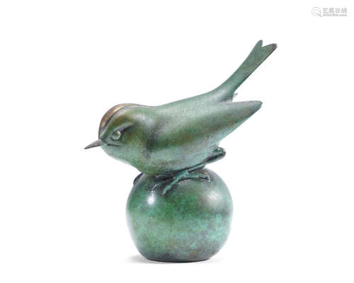 Wren 8cm (3 1/8in) high Geoffrey Dashwood(British, born 1947)