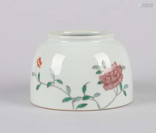 A Chinese Famille-Rose Porcelain Water Pot