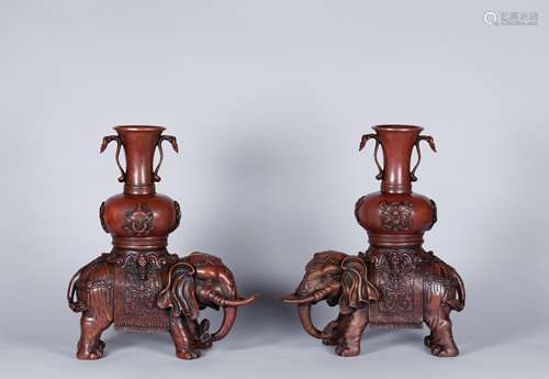 A Pair of Chinese Bronze Elephants Decorations