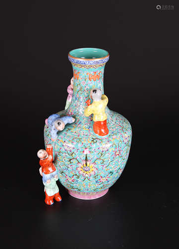 A Chinese Green Ground Famille-Rose Porcelain Vase