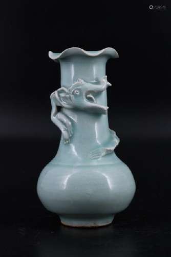 Song Porcelain GuanYao Vase