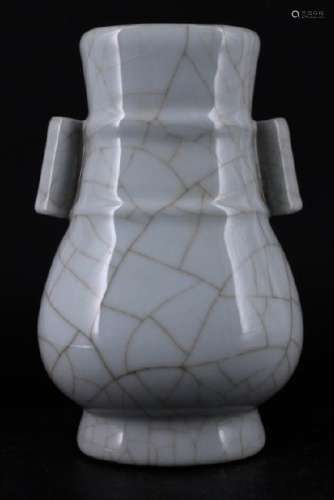 Chinese Song Porcelain Guanyao Vase