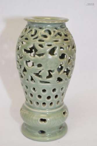 Ming Chinese Longquan Glaze Hollow Vase