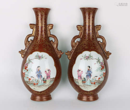 A Pair of Chinese Famille-Rose Porcelain Vases