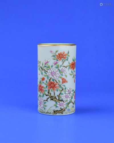 A Chinese Famille-Rose Porcelain Brush Pot