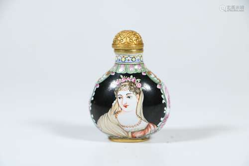 A Chinese Enamel Snuff bottle