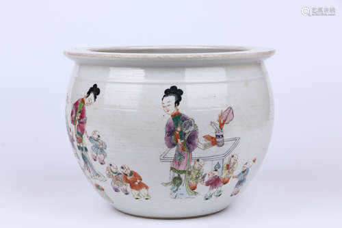 A Chinese Famille-Rose Porcelain Water Pot