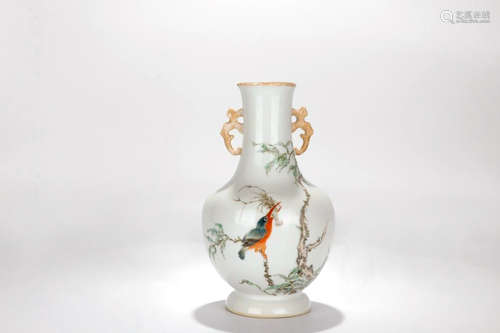 A Chinese Famille-Rose Porcelain Vase