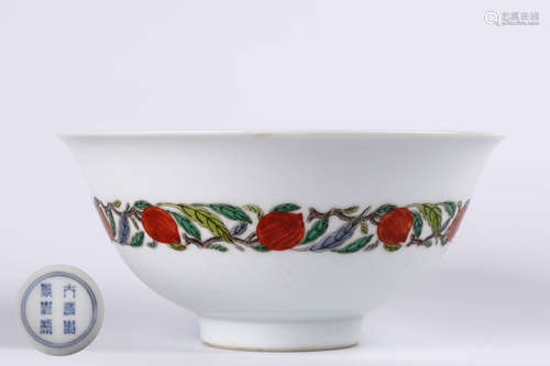 A Chinese Famille-Rose Porcelain Bowl