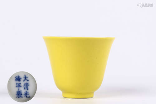 A Chinese Yellow Glazed Porcelain Cup