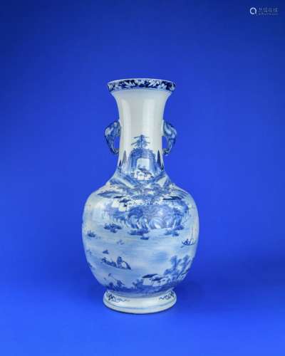 A Chinese Blue and White Porcelain Vase